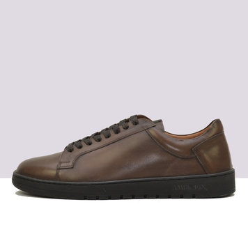 Ambiorix sneaker best sale