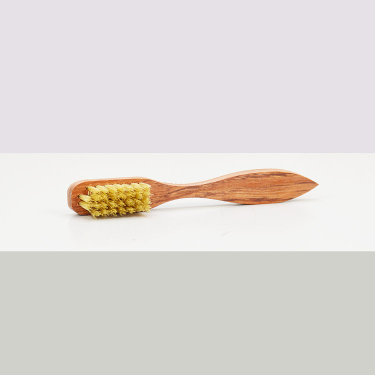 Ambiorix CARE BRUSH WHITE 10CM