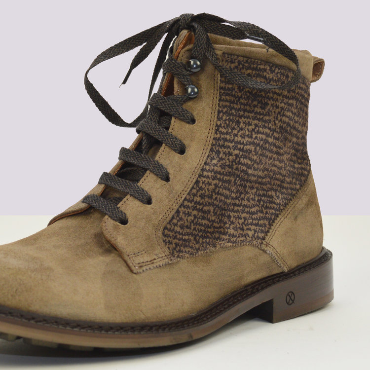 Ambiorix HOBSON PAL.LIGHT T.MORO+SU.FL.LEAF ST LANA 842 -H PITCH MIEL