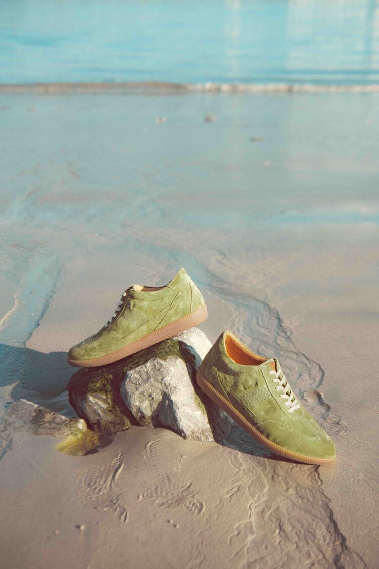 Ambiorix ONDA SUEDE SENSO GRASS 7399 REPUBLIC MIEL