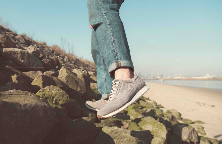 Ambiorix MONTELLO SUEDE SENSO NUVOLA +BURN.BLUE 2022 RACING MIEL