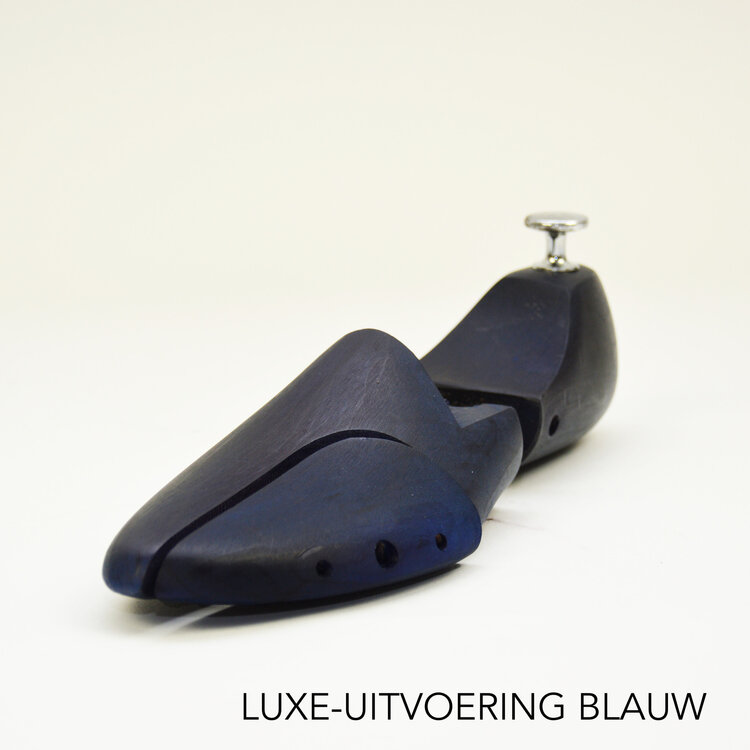 Ambiorix SHOE TREE CEDAR AMBIORIX LOGO