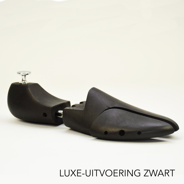 Ambiorix SHOE TREE CEDAR AMBIORIX LOGO
