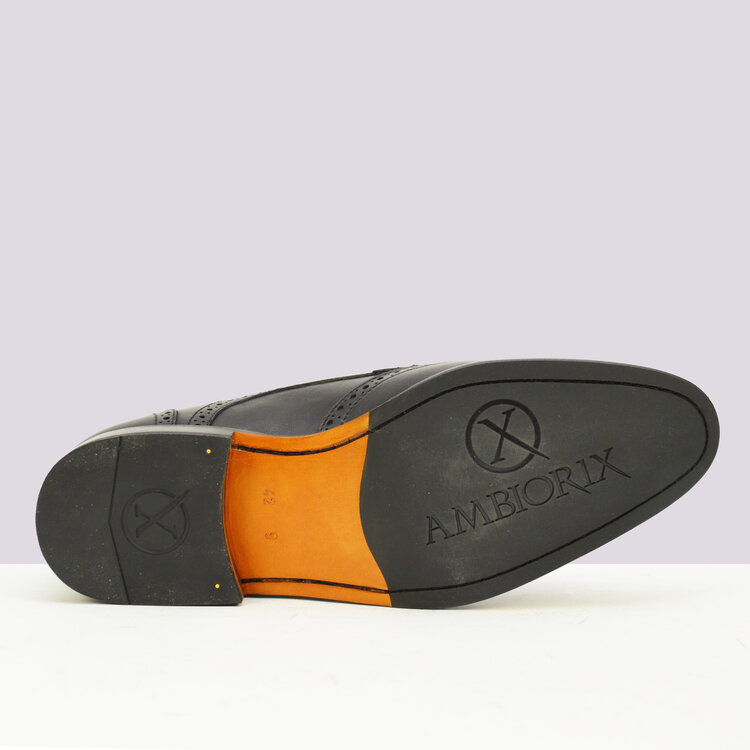 Ambiorix ZAGREB-LI+ NEW BOX BLACK 913 -9 LTH+INLAY