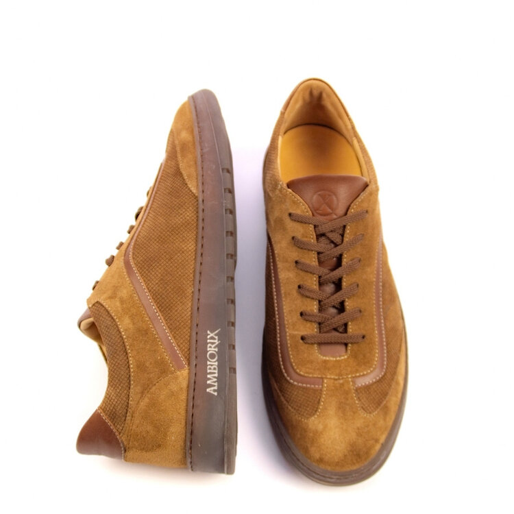 Ambiorix SYRO SUEDE ACORN 450 GIORDAN TOBACCO