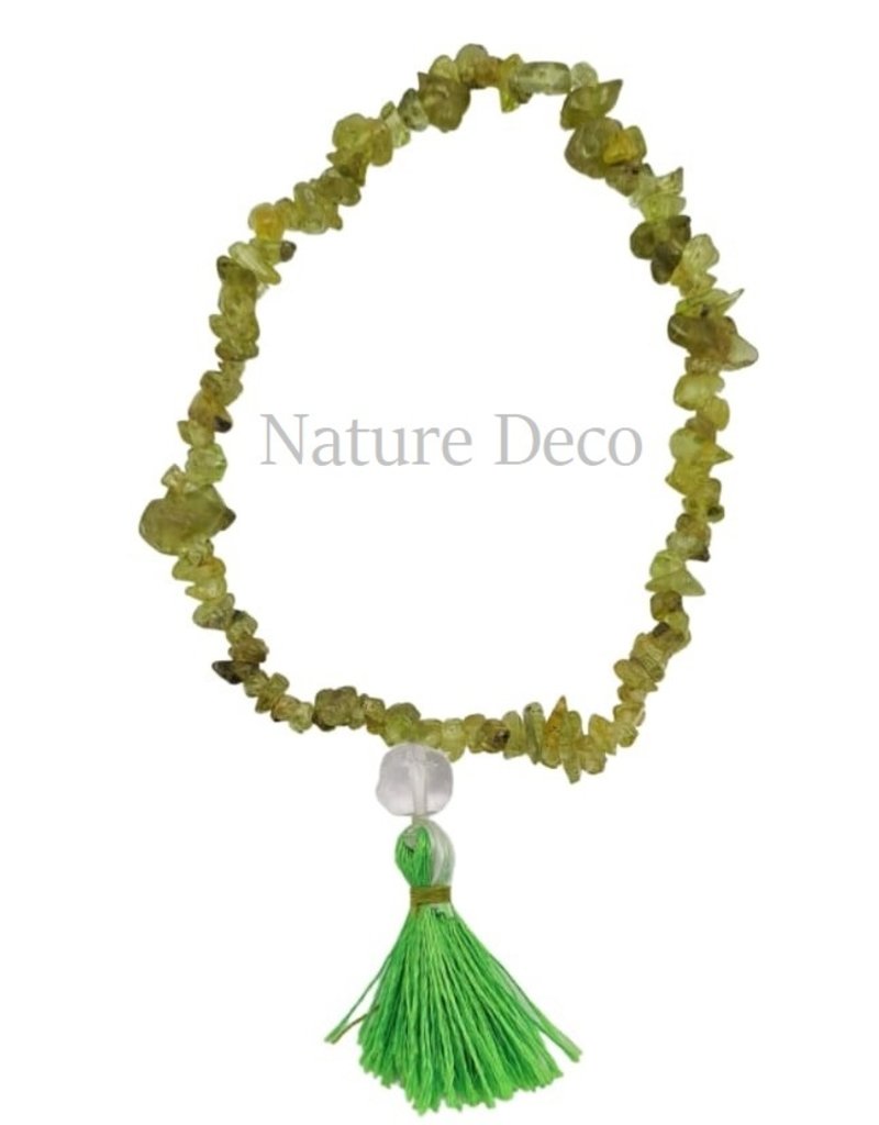 . Bracelet Peridot with floss