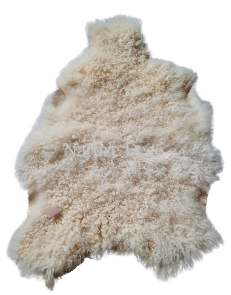 . Gotland sheepskin off white