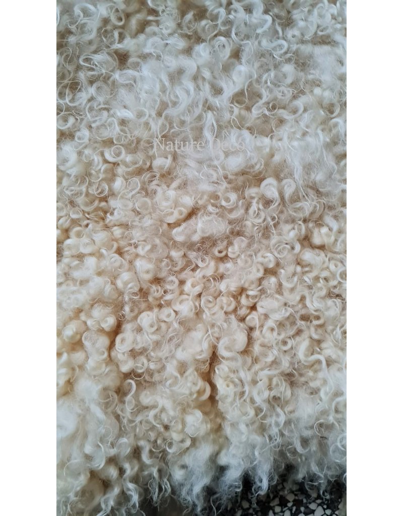 . Gotland sheepskin off white