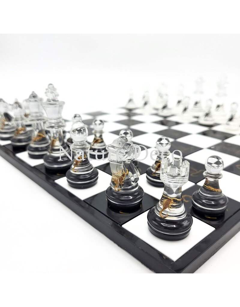 . Scorpion chess set 30 x 30 cm