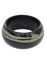 . Snake bracelet in resin black