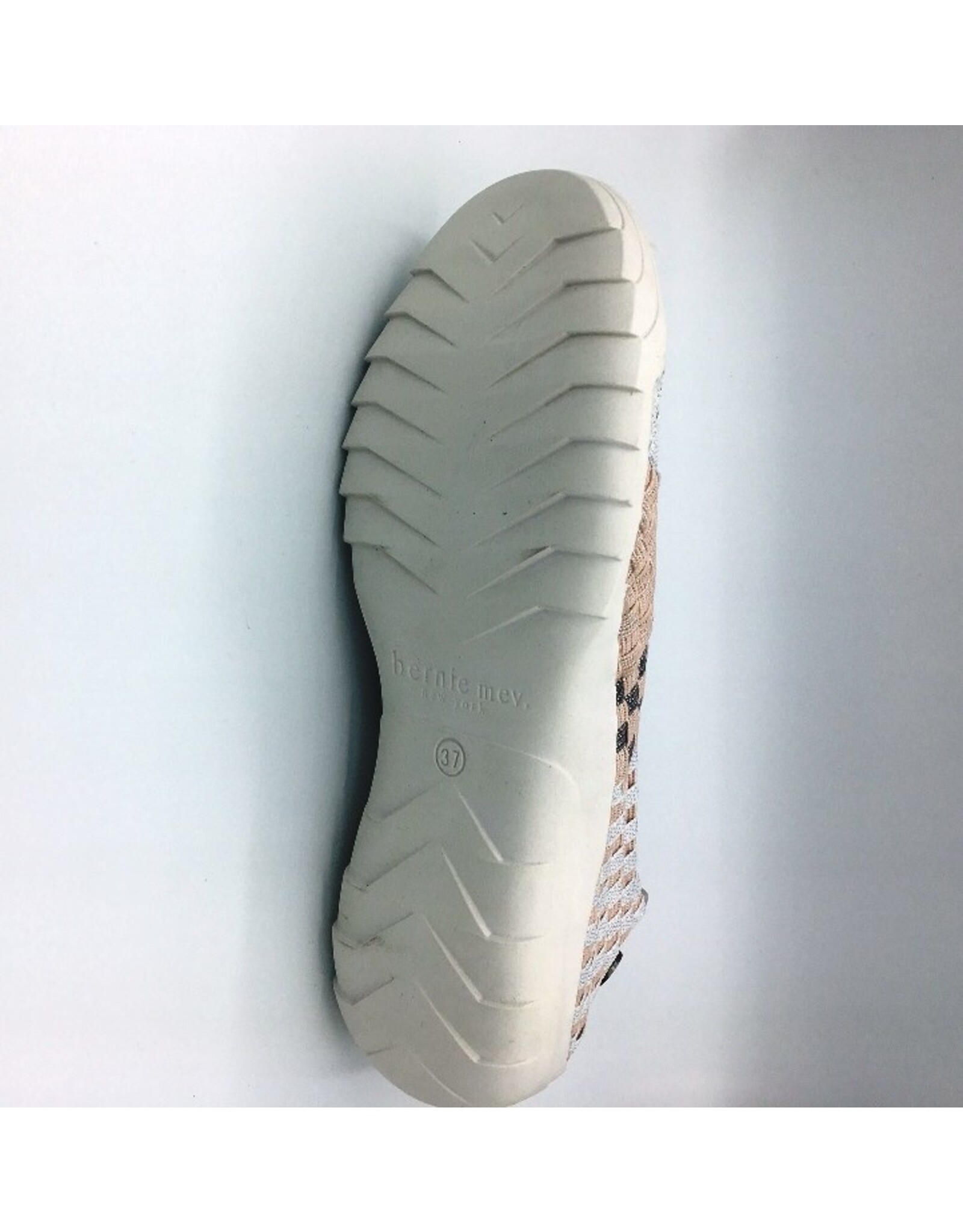 Bernie Mev Rigged fly mimosa