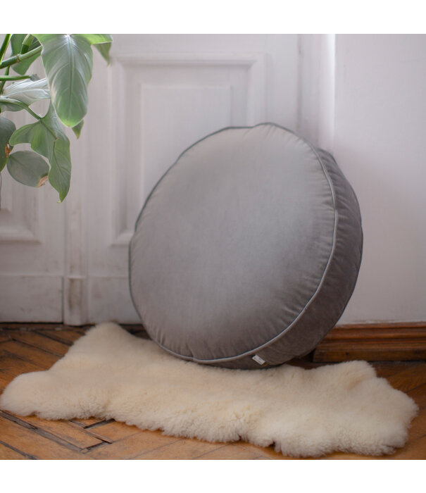 Betty's Home Betty's Home - Big Pouf Kussen Velvet - Zilver Grijs