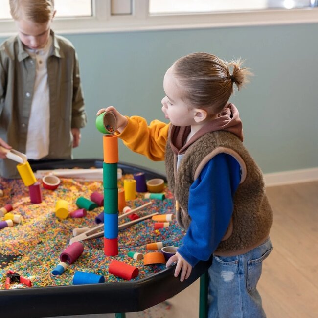 Cosy - Tuff Tray Loose Parts Tafel - IJzer Zwarte Spot