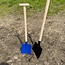 Ideal Toys - Metalen Blauwe Schep - Rechte schep met Houten Steel (60 cm)