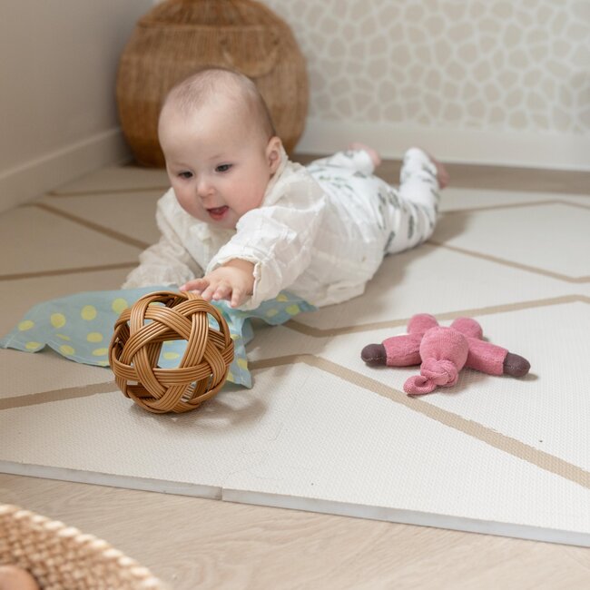 Emmi Pikler - Gevlochten Baby Bal
