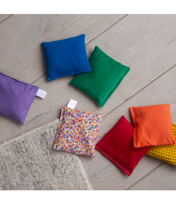 Little Botanic Label Little Botanic label - Sensorische pittenzakjes - Regenboog (6-delig) + Super Confetti