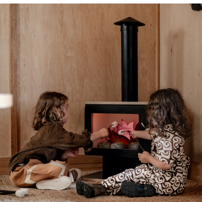 Kids By Design - Houtkachel Haard