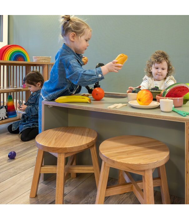Kids By Design Kids By Design - Eiken Kruk Lola - BSO (H 34 cm)