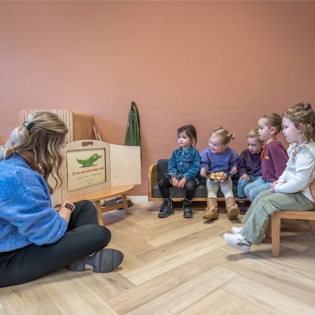 Kids By Design - Kinder Bank Eiken 'Junior Lounge'