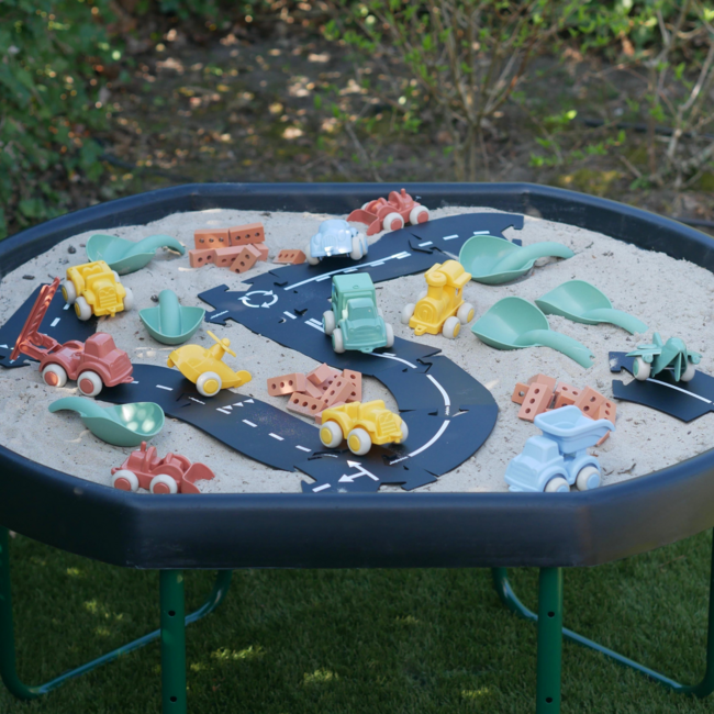 JUTTER & Co. | Ready to Play Speelpakket - Tuff Tray Buiten  Thema Voertuigen & Bouwen