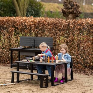 Buiten Meubels