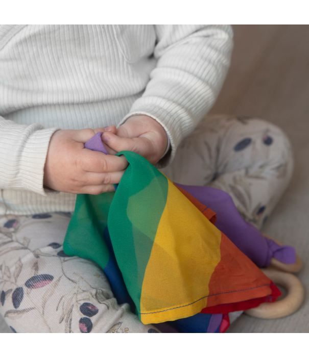 Little Botanic Label Little Botanic Label - Playcycle Speeldoek Waves Regenboog aan Houten Ring (30 cm)