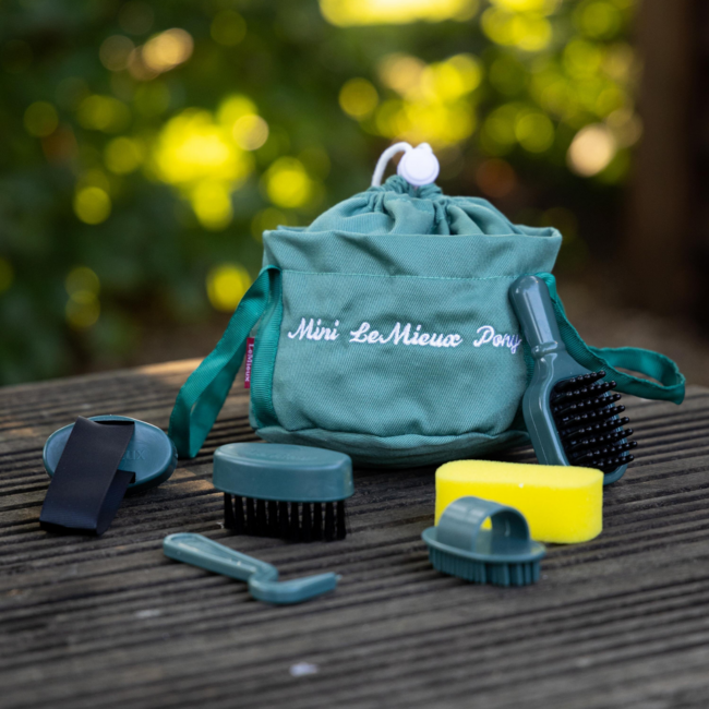 JUTTER & Co. || Ready to Play Speelpakket - Toy Pony Accessoires - Hunter Green