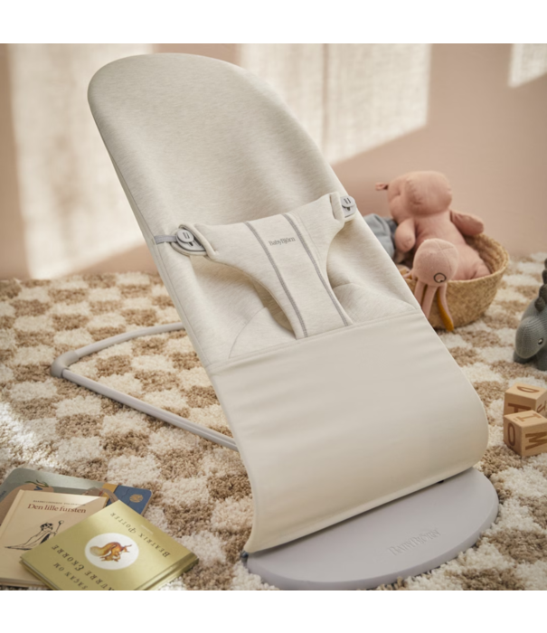 BabyBjörn BabyBjörn - Wipstoel Bliss - 3D Jersey Lichtbeige