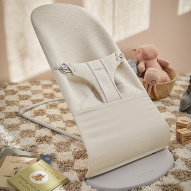 BabyBjörn - Wipstoel Bliss - 3D Jersey Lichtbeige