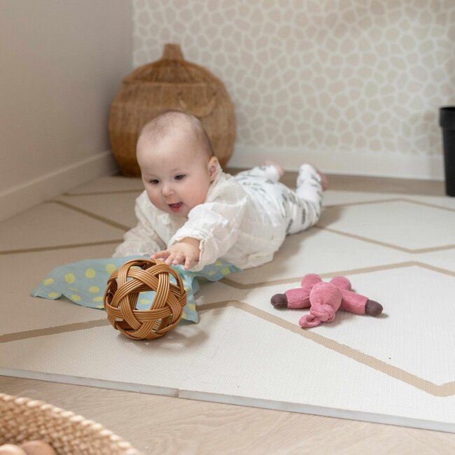 JUTTER & Co. || Ready to Play  Speelpakket - Pikler Baby Mandje
