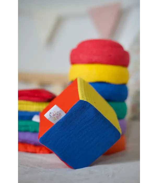 Pit & Play Pit & Play - Dobbelstein Regenboog