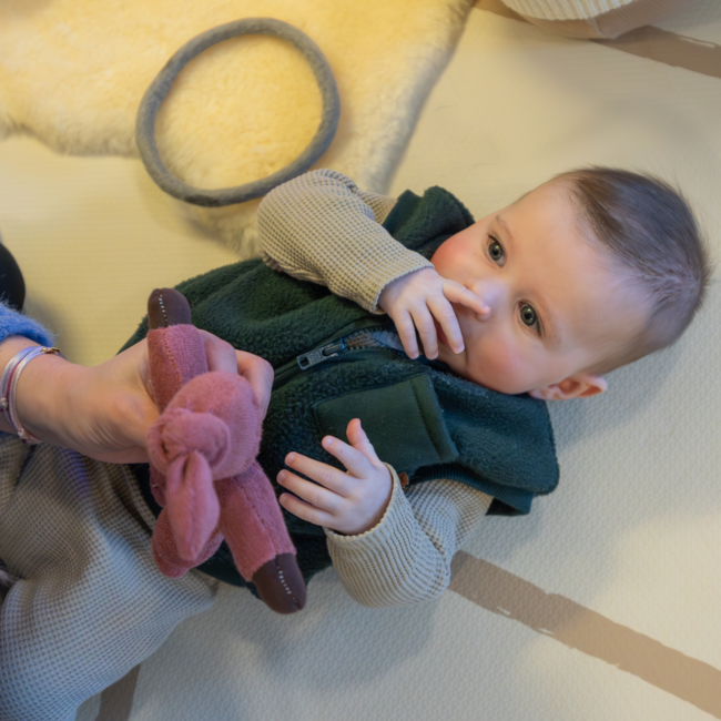 JUTTER & Co. || Ready to Play Speelpakket - Baby Rug- / Buikligger