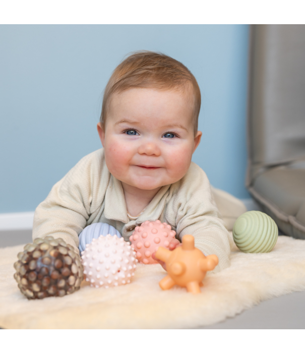 JUTTER & Co. JUTTER & Co. || Ready to Play Speelpakket - Baby Tijgeraar- Kruiper & Zitter