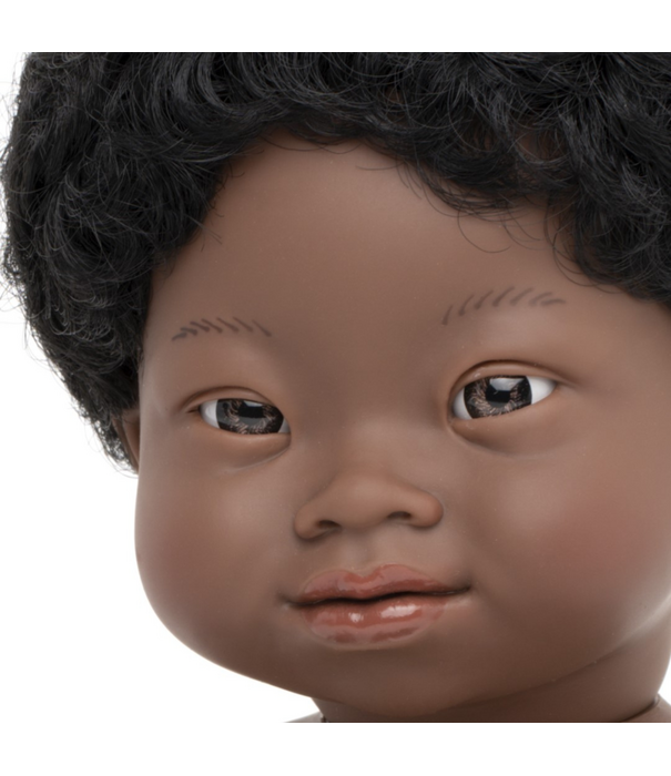 Miniland Miniland - Pop Jongen Afrikaans met Syndroom van Down (38 cm)