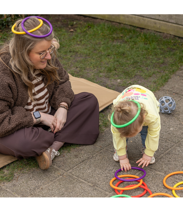 Gonge Gonge - Activiteitenringen Regenboog tinten (24-delig)