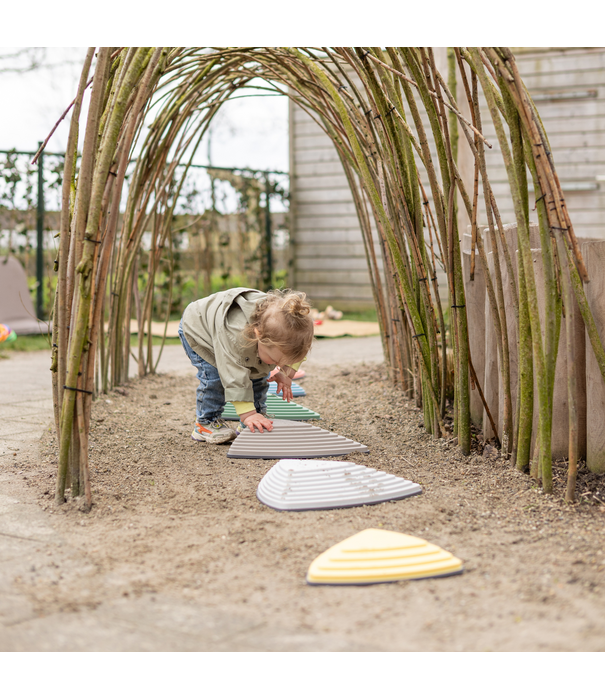 Gonge Gonge - Rivierstenen - Nordic Pastel