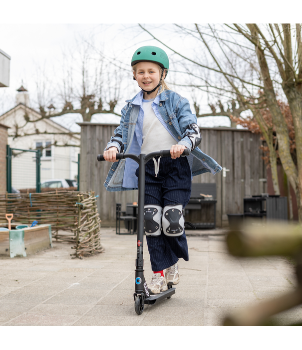 Micro Micro - Kinderhelm Deluxe Medium - Forest Green