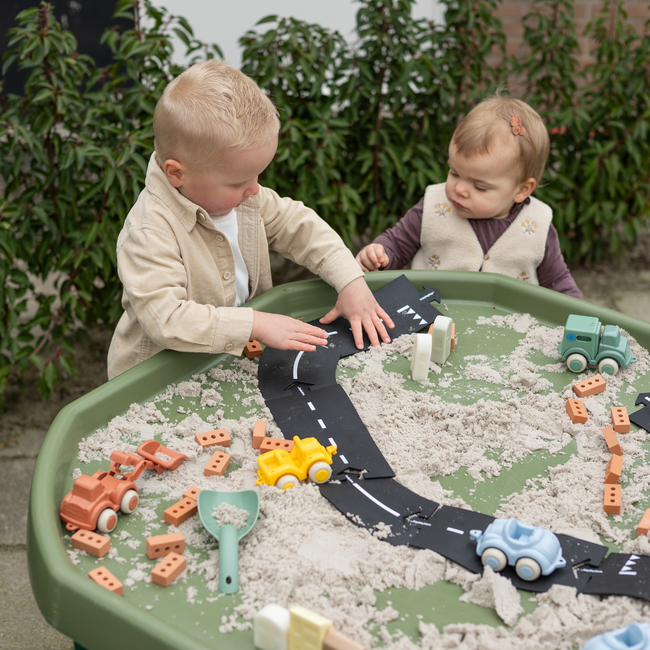JUTTER & Co. | Ready to Play Speelpakket - Tuff Tray Buiten  Thema Voertuigen & Bouwen