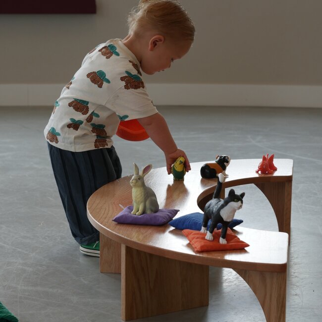 Kids By Design - Toyshelf Halfrond
