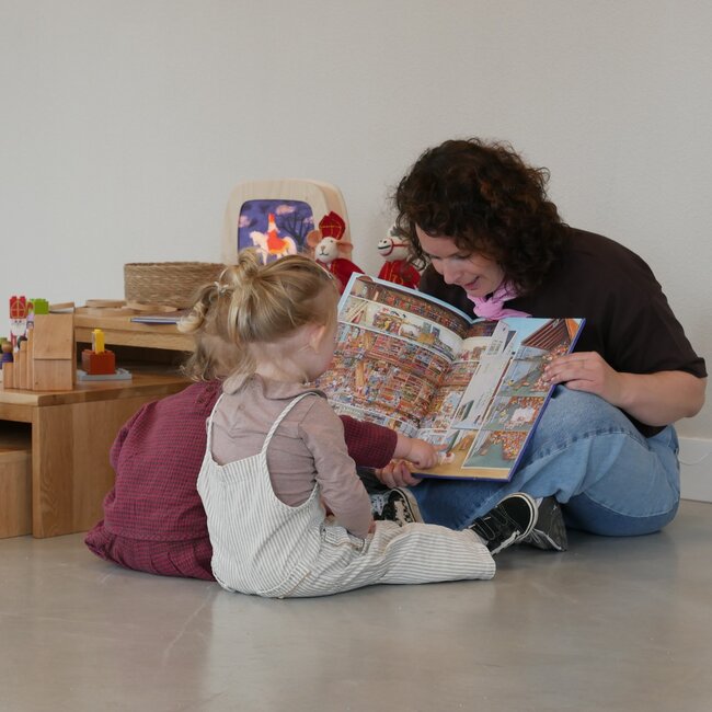 Kijk - en Zoek Prentenboek -   Charlotte Dematons - Sinterklaas