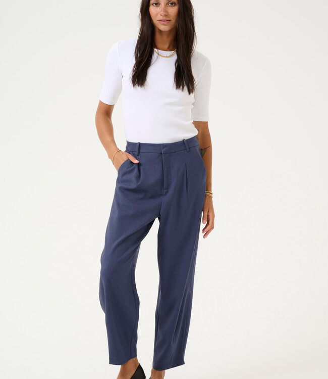 KAFFE Broek MERLE PANTS SUITING KAFFE BLUE INDIGO MELA