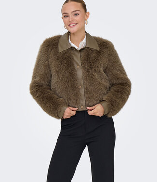 ONLY Jas YUMI FAUX ONLY MOUNTAIN TRAIL