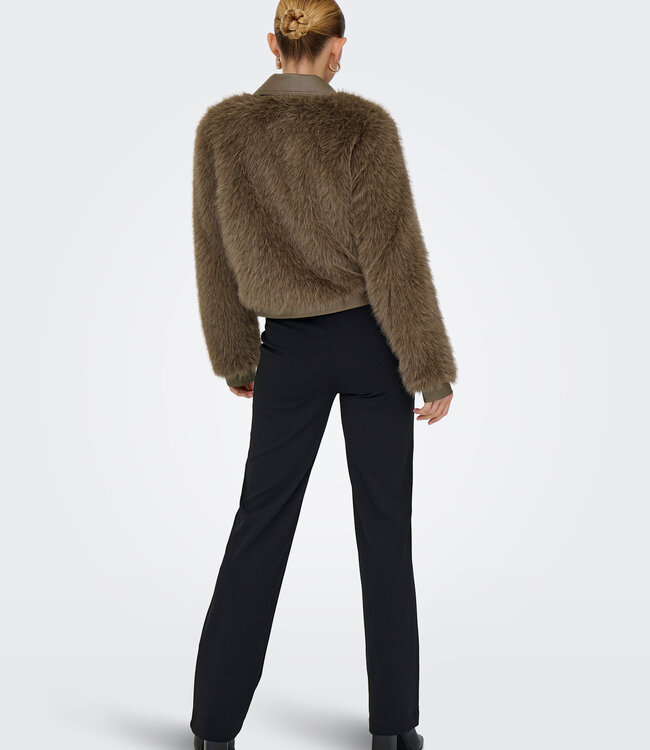 ONLY Jas YUMI FAUX ONLY MOUNTAIN TRAIL