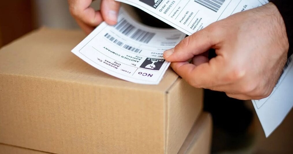 Hoe komt het dat er 4 verzendlabels op één etiket worden geprint?