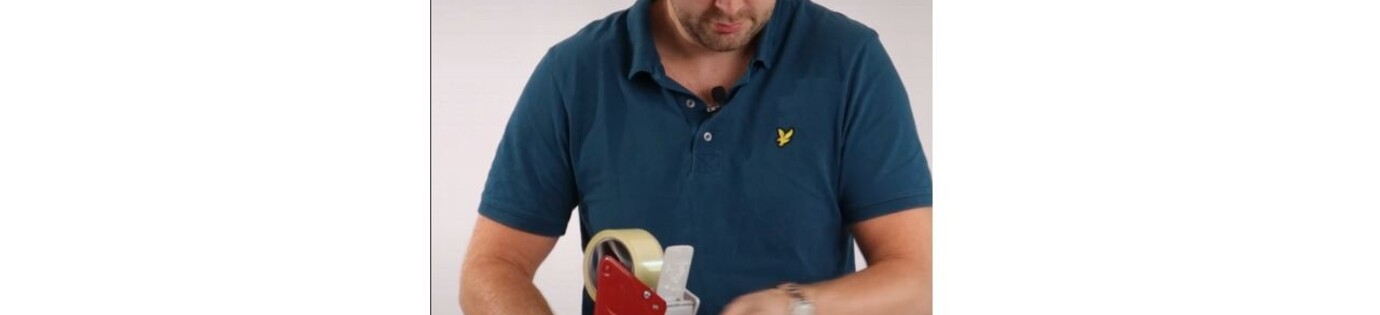 Autolock dozen vs. Vouwdozen: Wat is goedkoper voor jouw magazijn?