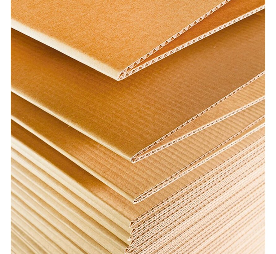 Eindloos karton - Gerild voor dozen van 20 x 20 cm - Pallet met 172 strekkende meter