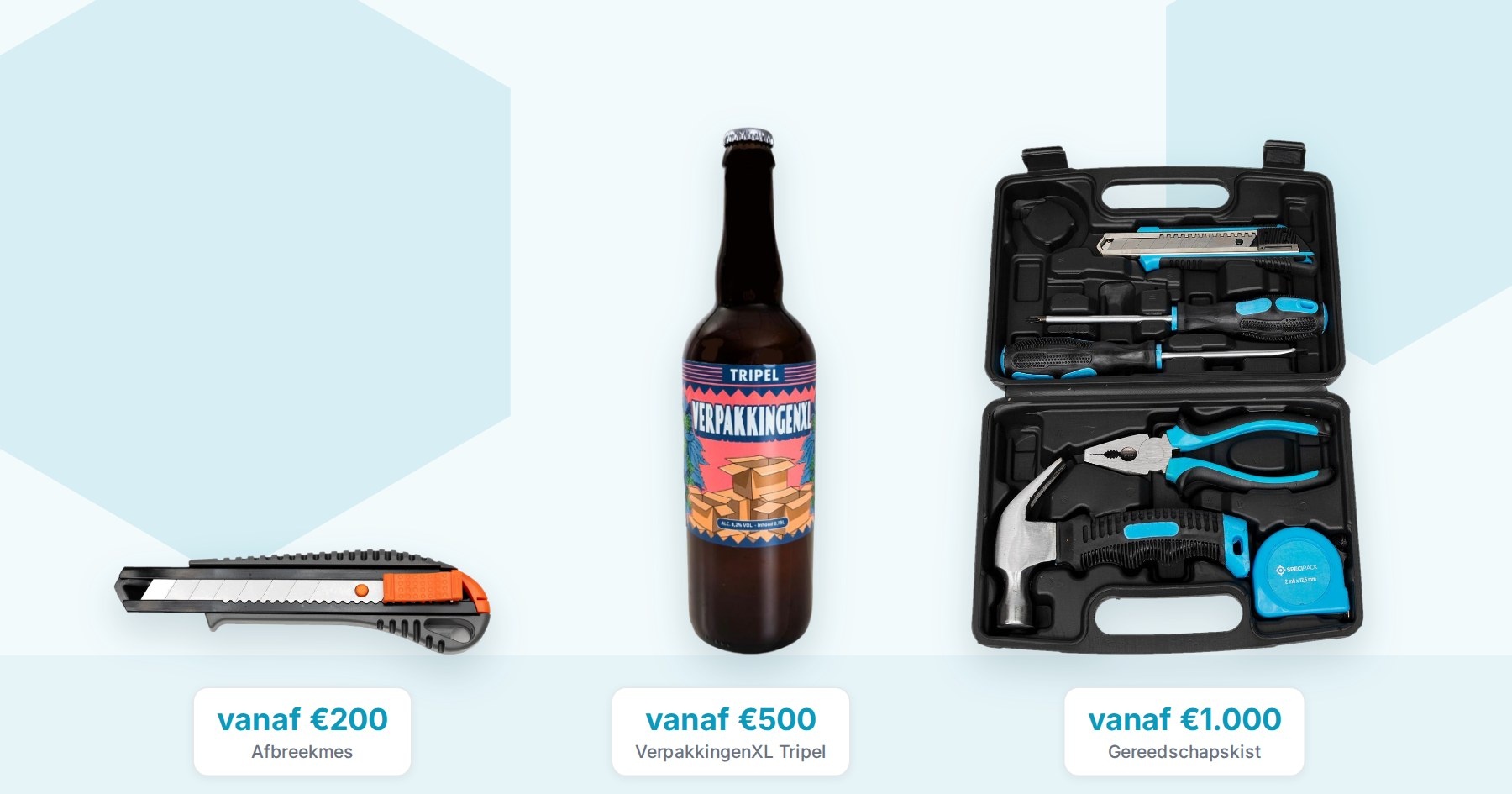 Gratis cadeaus bij VerpakkingenXL: afbreekmes vanaf 200 euro, VerpakkingenXL Tripel vanaf 500 euro en gereedschapskist vanaf 1.000 euro