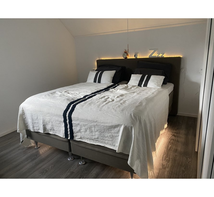 LED strip bedverlichting met sensor complete set warm wit licht 3000K - Geschikt voor 1 persoonsbed