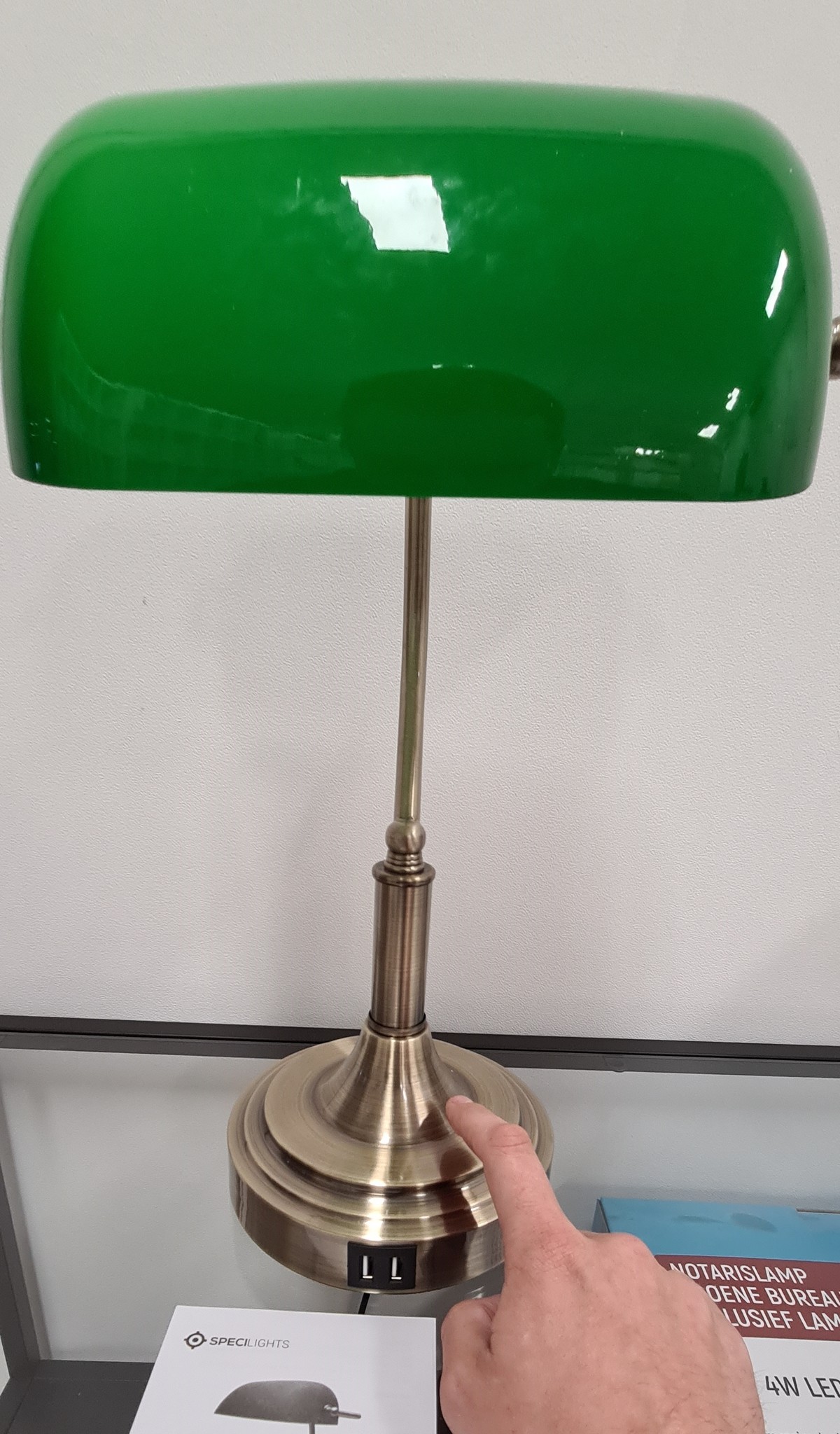 Overweldigen vervaldatum Aziatisch Notarislamp - Groene Bureaulamp inclusief Lamp - Touchdimmer - USB  aansluiting - Bankierslamp met E27 fitting - LedlampshopXL