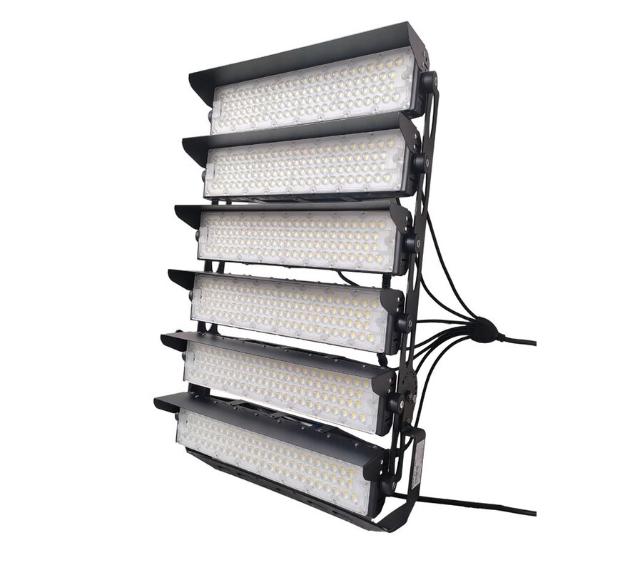 LED Sportveldverlichting 1500W 90 graden - 5 jaar garantie - IP66 - 5000K